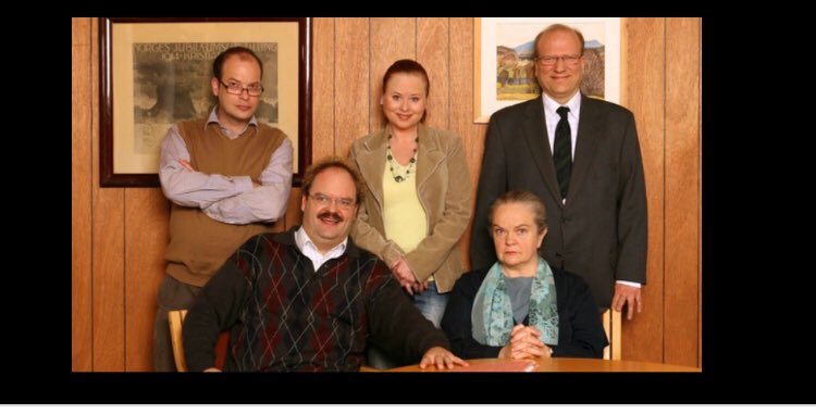 Prøvd før, men nå må vi få åpnet dette igjen? <a href="/NRKno/">NRK</a> 
Gi oss Etaten. Gi oss Tor i bilen, Rune  med innesko og Rikard med karnapp.