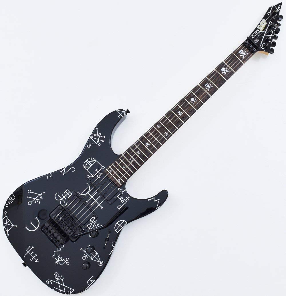 PybusMatty's tweet image. Kirk Hammett demonology signature model def getting her Oooh yeah baby! @Paulsabigun @UndercoverIndi @Lozzt_ @LouieLively @NewtByrd @ratdog69 @_ACD81_