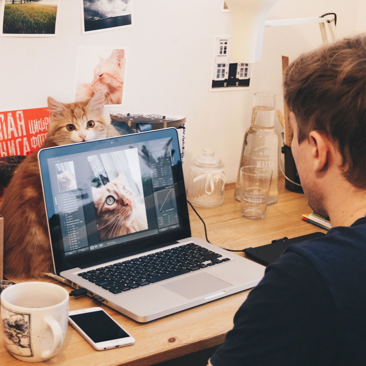 At the moment everyone is social distancing and finding new ways to run their business or work from home remotely. 

Have you thought about ways in which you can keep the communication flowing with your colleagues? 

Here are a few; invisionapp.com/inside-design/…

#businessandbites