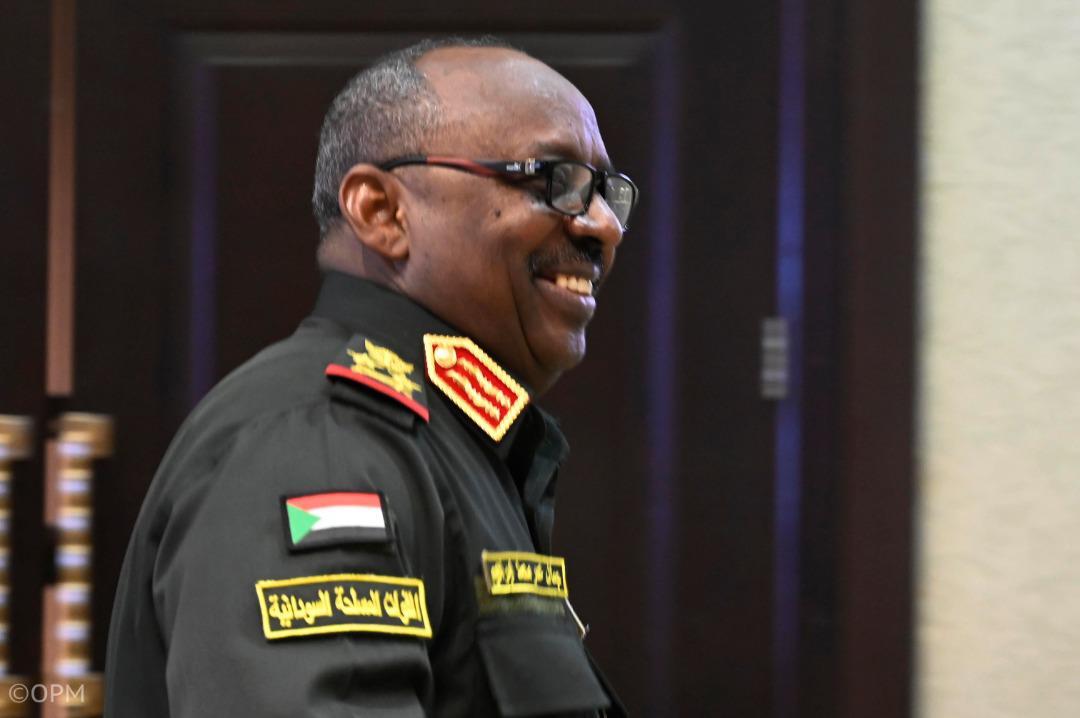 أُنعى بحزن عميق وفاة زميلنا العزيز الفريق أول ركن جمال الدين عمر  وزير الدفاع الذي لبى نداء ربه صباح اليوم في جوبا عاصمة دولة جنوب السودان أثناء أدائه لواجبه الوطني. 
لقد فقدت بلادنا اليوم أحد أبنائها الاوفياء والمخلصين.