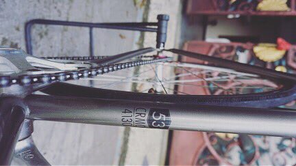 bobbyseptiandri's tweet photo. Karena ini sepeda ga ada rem nya, jadi gw jual aja, biar duitnya nanti buat beli rem sepeda #fnfjb #jualpias #jualfixedgear #bismillahlaku https://t.co/XmeNATOcVG