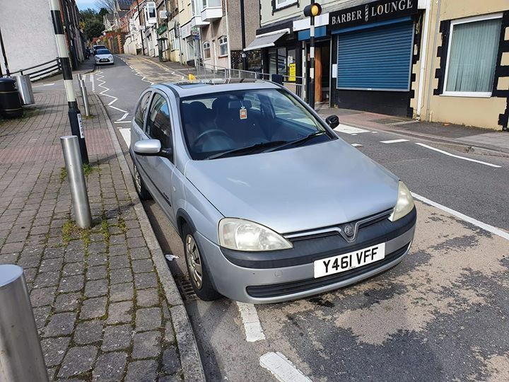 Looks like this twats the only one scoring points for a short while On a crossing in Llanhilleth