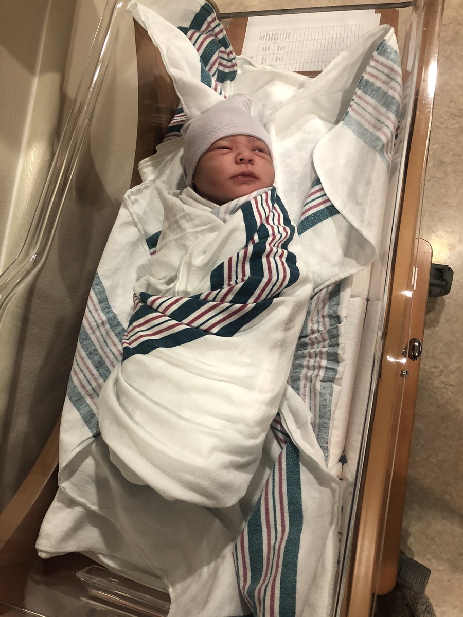 dadxydez's tweet photo. Adelina Aurora Regil 💕🍼
March 25, 2020
12:31am
7.3lb
20 1/2in https://t.co/unKyIO5rVH