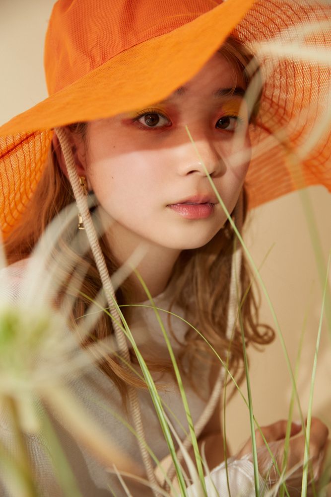 NYLONJAPAN's tweet photo. 【 #tokyoitgirlbeauty 】
今月の #TIGB のテーマは、2020SSのトレンドをNYLON的に取り入れたメイクをお届け。vol.3は、女優として活躍の場を広げている #福地桃子 がイエロー×オレンジのカラーコンボメイクでフレッシュな春フェイスに♡
CHECK!!▶ https://t.co/FLmbqJ5PNE︎ https://t.co/PjQU6Vlxhk