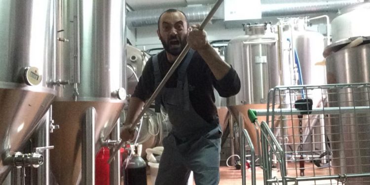 VÍDEO

Craft contra coronavirus

Alessio Allegretti, de <a href="/LaCatarinaCraft/">La Catarina</a> , nos ha dejado este mensaje 👇
bit.ly/2wz8GYo