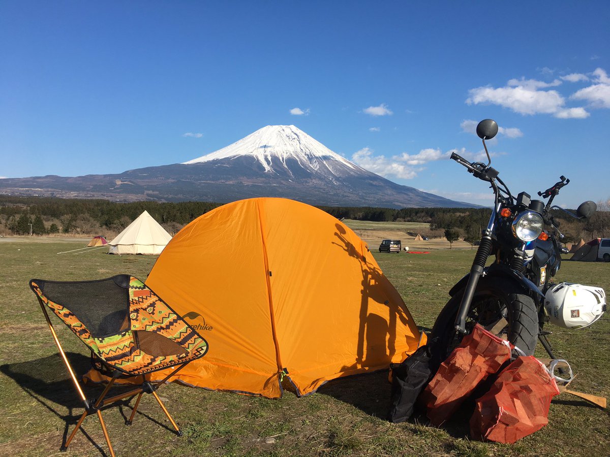 jyou985's tweet photo. #ふもとっぱらキャンプ場 はとても良いキャンプ場でした👍
でも、めちゃくちゃ寒かった😨
防寒対策をしなかった自分が悪いけど、、、
皆さんはしっかり防寒対策してくださいね💪

#バイク　#キャンプ https://t.co/OeQTMiRDha