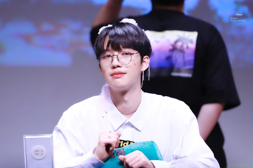 IMean1225's tweet photo. 190616 조은뮤직 팬싸

#임영민 #에이비식스 #AB6IX https://t.co/eZZmKpzCEH