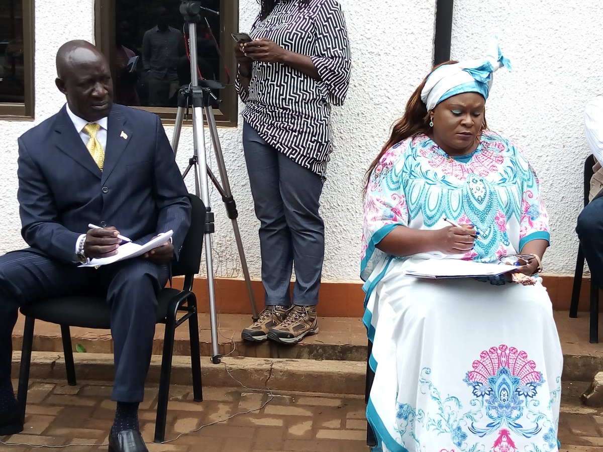 All refugee reception centers across the country to be closed immediately for 30 days to curb the spread of COVID 19. UN Resident Coordinator Ms. Rosa Malango says this is in line with UN Refugee handling standards.<a href="/RuhakanaR/">Dr. Ruhakana Rugunda</a> ,<a href="/j_mucunguzi/">Julius Mucunguzi</a> <a href="/Mugera_Isaac/">Isaac Mugera</a>,<a href="/JaneRuth_Aceng/">Dr. Jane Ruth Aceng Ocero</a>,<a href="/opmdpm/">OPM RDPM Uganda 🇺🇬</a>