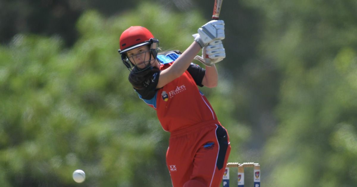 SACAComps's tweet photo. A huge accolade for @SDCCstingrays teenager Ella Wilson 😇

She's won the Shelley Nitschke Medal for the most outstanding player in the @statewidesuper T20 Cup! #BradmanRoltonMedal https://t.co/ilkb0KP4J9
