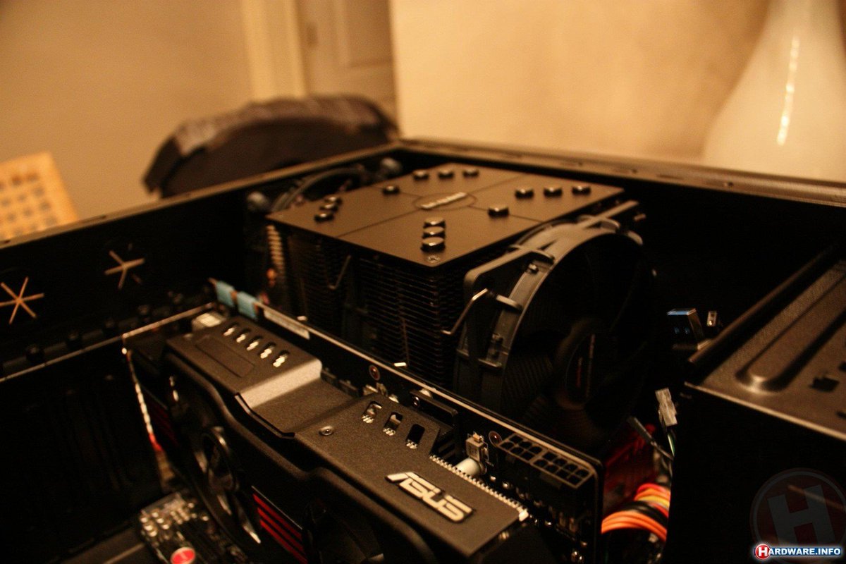 mmajcica's tweet photo. @jessehouwing @alkampfer @foldingathome @bequietofficial No, I was also surprised, but this model on this socket, that's seems to be the only way. On my previous PC I had it the 'correct' way.
However, the airflow is good enough, above it there is another fan pulling the air out. https://t.co/nLw2un5Yip