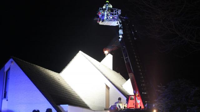 De brandweer heeft dinsdag in #Klimmen een schoorsteenbrand geblust.