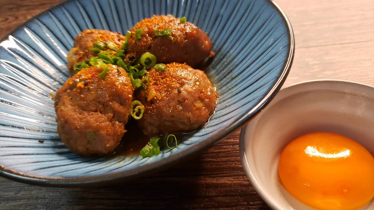 焼く必要なし！電子レンジで作れる絶品料理「レンジ豚つくね」の作り方！