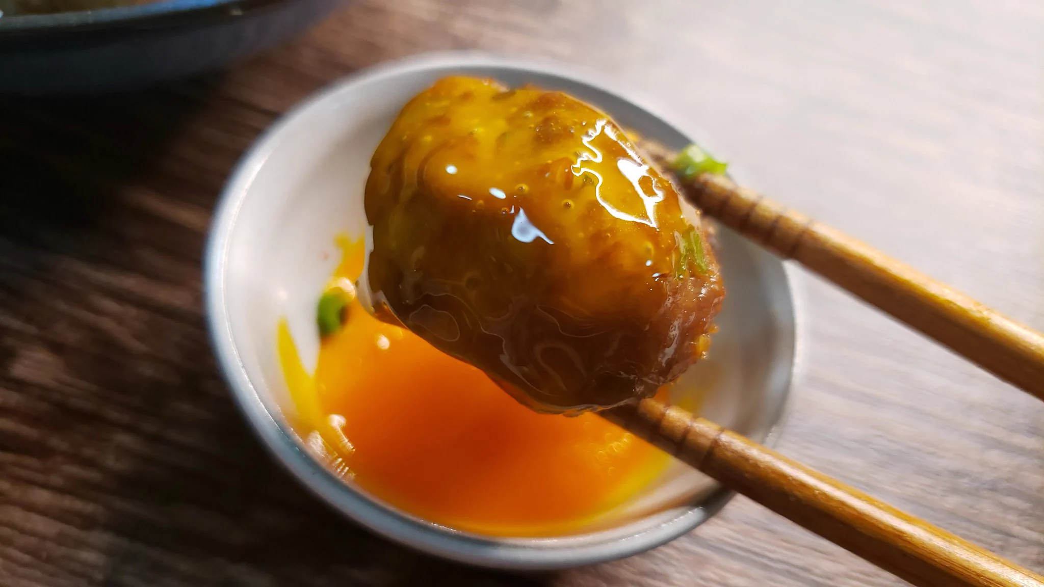焼く必要なし！電子レンジで作れる絶品料理「レンジ豚つくね」の作り方！