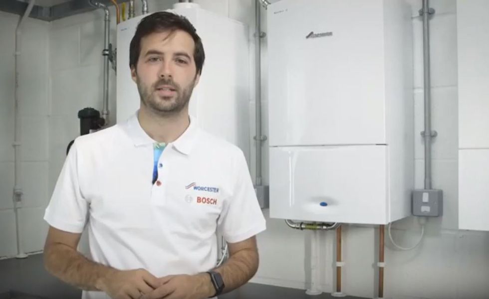 WATCH: Mike Siviter, training engineer from <a href="/WorcesterBosch/">Worcester Bosch Professional</a>, explains three common methods for repressurising a boiler buff.ly/2o4AgIV