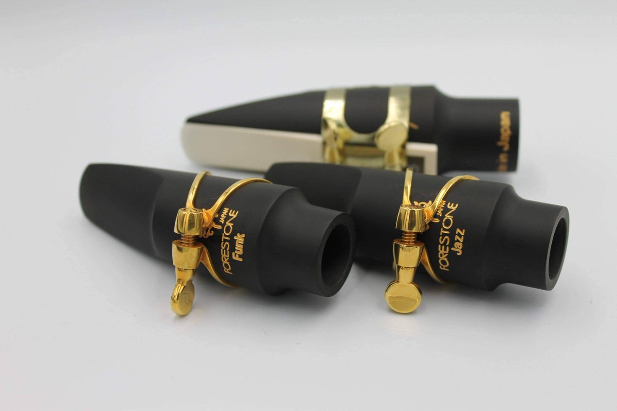 Did you know Forestone also offers mouthpieces? We have low baffle models as well as high baffle models. Both available for #Alto and #Tenor. Check them out!

#Forestone #woodwindinstrument #saxophone #mouthpiece #japanesecraftsmanship #サックス #管楽器 #フォレストーン #日本製
