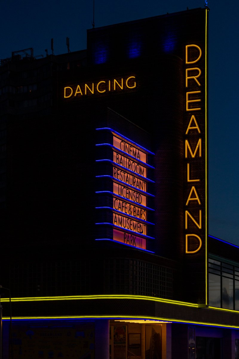 Dreamland: Neon by the seaside at Margate. #DreamingOfTravel