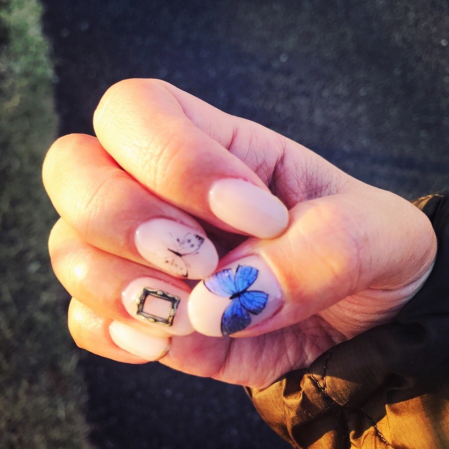 ゆっこ Twitter પર 標本が欲しい蝶とモスのネイル 相変わらずものすごい手書きクオリティ いつもありがとうございます Nails Naildesign Morfo Cabbagebutterfly Lunamoth Deathheadmoth モルフォ蝶 モンシロチョウ オオミズアオ メンガタスズメ 虫