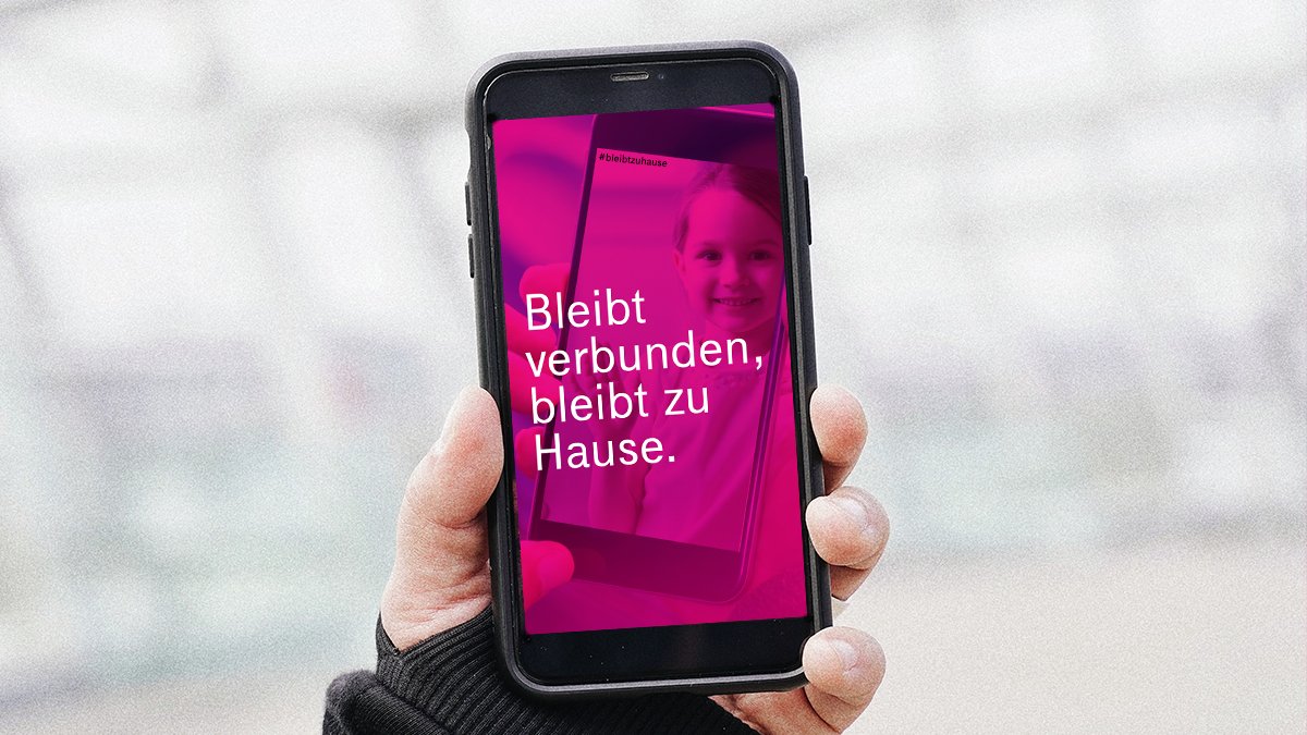 Wir schauen, dass ihr euch nah bleibt, auch wenn ihr gerade weiter entfernt seid. Schützt euch und eure Liebsten, bleibt zu Hause und #bleibtverbunden! Auf vielfachen Wunsch ändern auch wir unsere Netzkennung ab sofort schrittweise auf #bleibtzuhause
