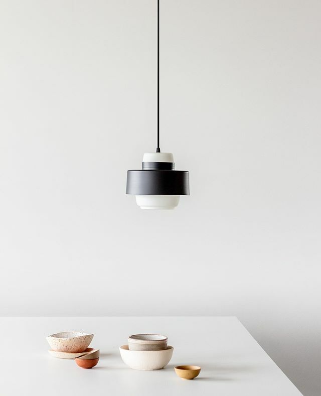 Lento lamp hangs comfortably on its own and works ⁠
beautifully in group.⁠
.⁠
.⁠
#himmee #finnishdesign #lento #pendantlamp #lighting #lightingdesign #lamps #design #scandinaviandesign #scandinavianstyle #inspiration ift.tt/33K7Bcn