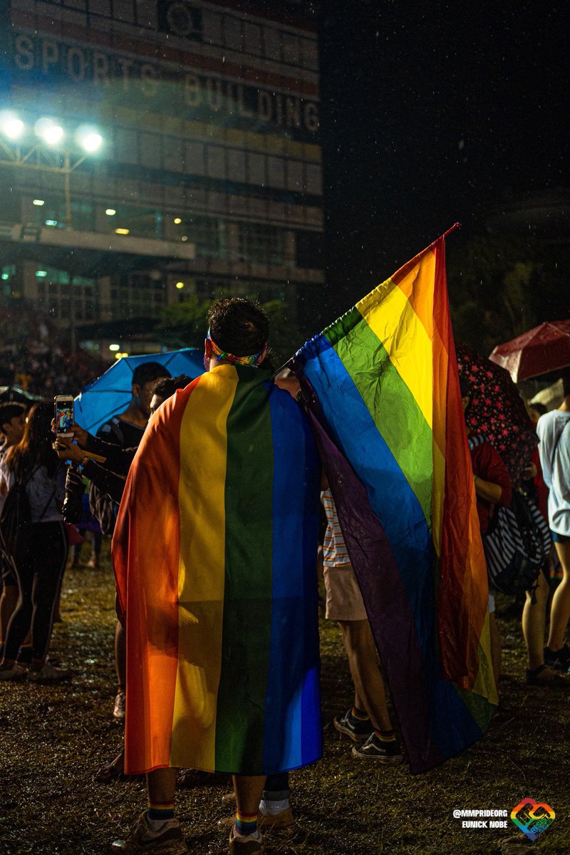 Bi_Yag's tweet image. RT if you support LGBTQ+ 🏳️‍🌈

©️ Eunick Nobe