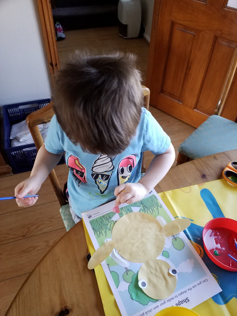 joanne_unsworth's tweet photo. This morning me and Jenson have been looking at shapes. We made an Easter chick using different shapes. We will share more shapes picture for you to see. @BartonClough @bartoneyf https://t.co/05tVbZUT8s