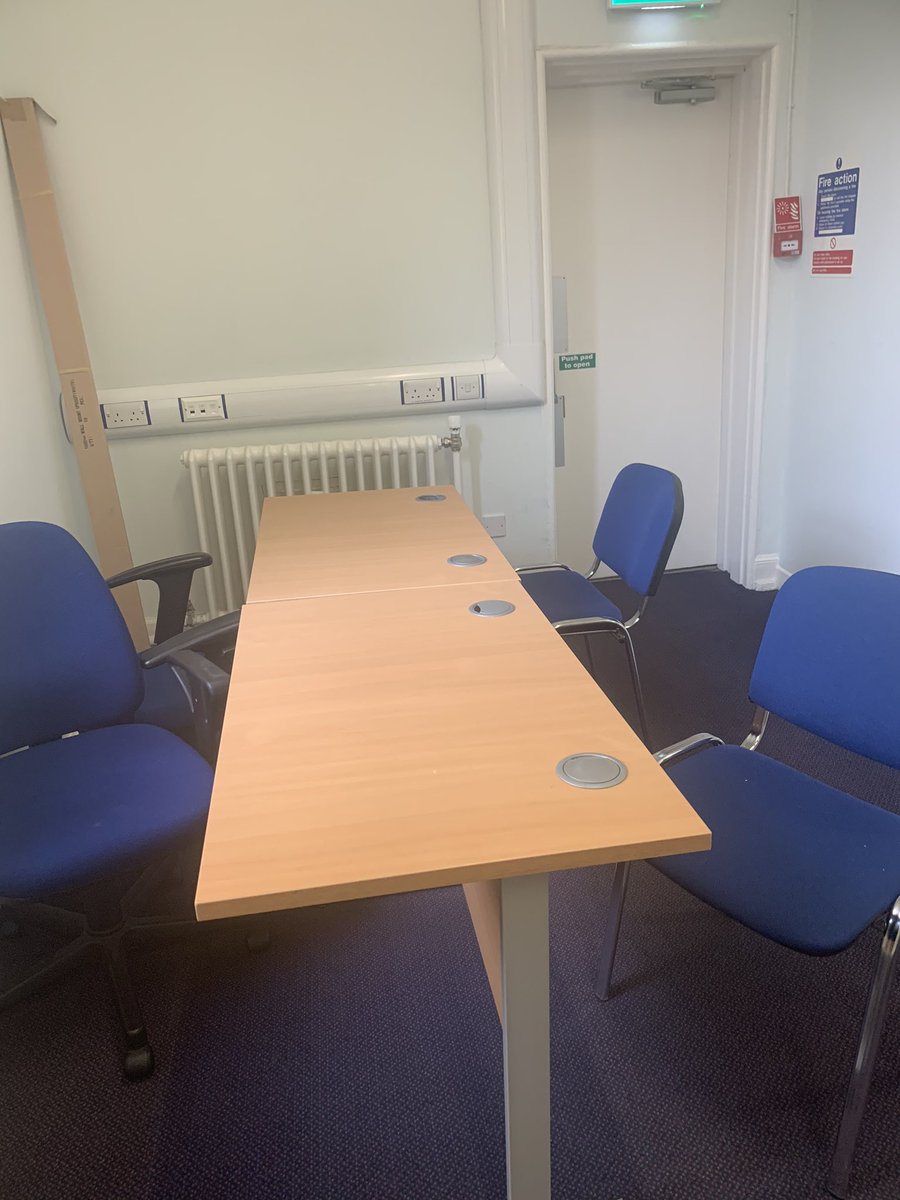 valburns2001's tweet photo. Proud to see empty office this week. South Ayrshire District nurses working remotely. Clinical supervision by telephone 📞. Thanks to DN and admin team for supporting this model early doors @sahscp @HazelNMAHPDir @markfleming1 @laurarose1873 https://t.co/JrytQjwA3f