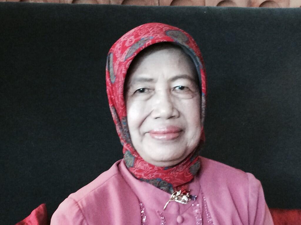 Innalillahi wa innailahi raji'un.

Berita duka datang dari keluarga Presiden Joko Widodo. 

Ibunda Presiden Jokowi, Ibu Sujiatmi Notomiharjo, meninggal di Solo pada Rabu, 25 Maret 2020 pukul 16.45 WIB. (Red)