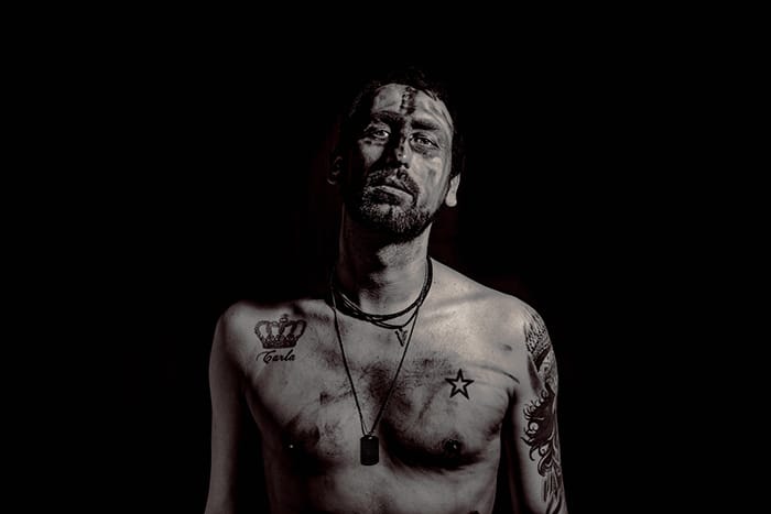 elmundodetulsa's tweet image. INDIO nos presenta "El Desierto" (Capítulo I), avance de su  primer álbum que constara de tres partes y que lo ira completando durante todo el 2020.

Play y descarga: elmundodetulsa.com/2020/03/indio-…

#Rock #Recomendado