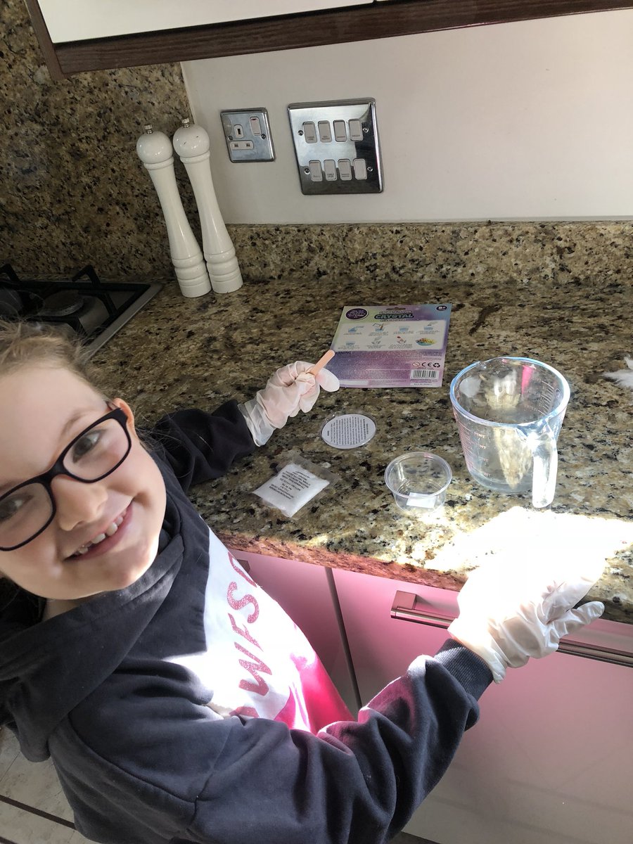 Niamh~Poppy doing some science this morning... growing crystals <a href="/LittleSuttonCoE/">Little Sutton C of E Primary School</a> #cherryclass
