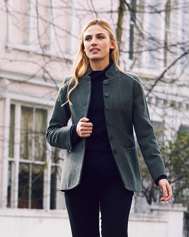 katherinehooker's tweet photo. There's still time to shop our Autumn Winter sale! Shop our beautifully tailored, British-made garments at up to 60% off ✨
.
.
.
.
.
.
.
.
#buybritish #makeitbritish #endofseasonsale #thefashionforce #closetjunkie #fashion_land #minimalstreetstyle #f… https://t.co/dCPvsCwOpK https://t.co/Tqrlj98rG2