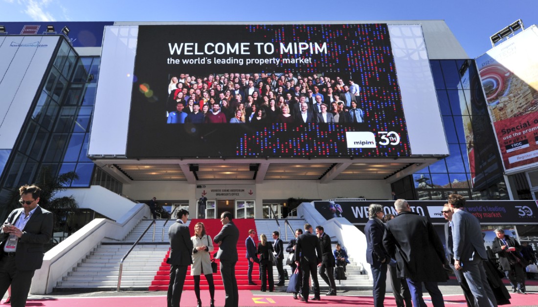 MIPIMWorld's tweet image. Due to the ongoing health crisis, #MIPIM 2020 will become a new online experience, MIPIM Connect. We will also organise a real estate gathering in September in Paris.

MIPIM 2020 attendees can have fees carried over to MIPIM 2021, or reimbursed.

More: mipim.com