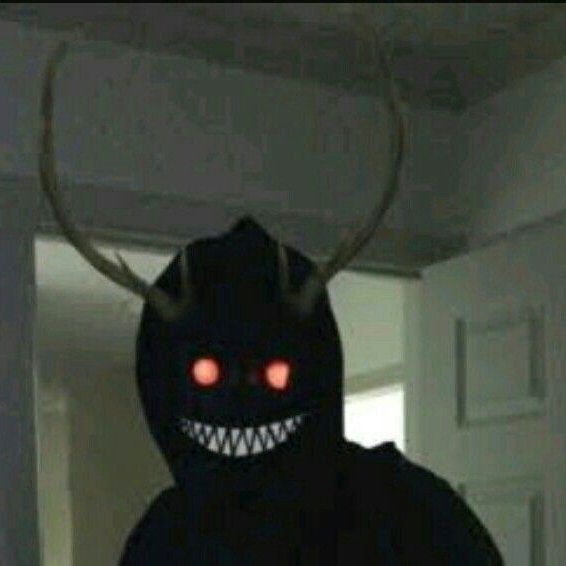 bluedadadee1's tweet photo. 😈 HI GUYS THIS MY face reveal 😈 https://t.co/rY34oEHbiK