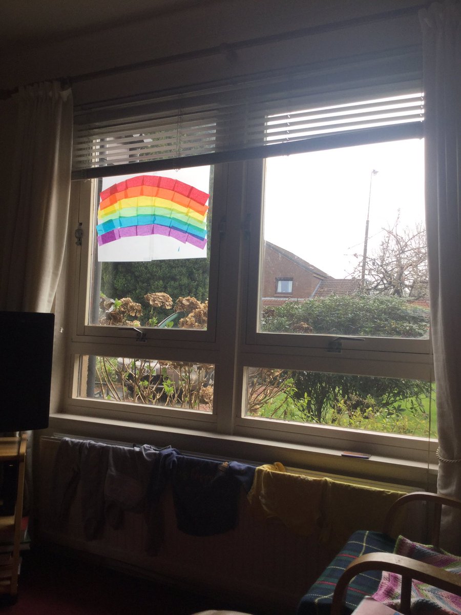 Glencryanschool's tweet photo. I spy a rainbow. Here is our rainbow to brighten up our street. Have you done a rainbow today 🌈? #homeschooling #artathome #ispy https://t.co/BbHKRvJF54
