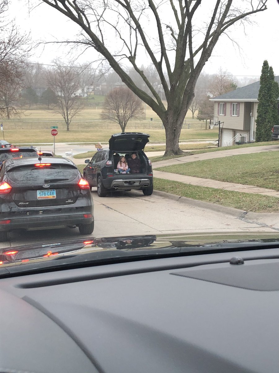 sdickey29's tweet photo. Amazing! The amount of staff support along with seeing the students, families and neighbors definitely has my β€οΈfull this morning! #wearetwinridge #TeamBPS #staffparade https://t.co/zKREbzHaHG