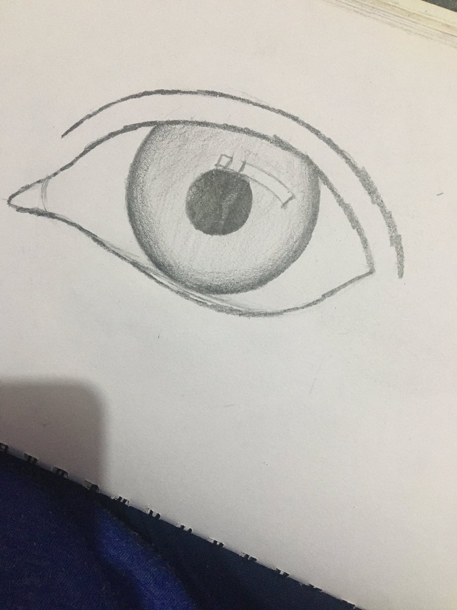 TMorgan_mx's tweet photo. 24/03/2020 - Day 1 of #quarantine. 

Mostly boring. I spent about 1 hour on this hyper realistic #eye which is a great achievement for me because I’ve never been able to #draw one ☺️ YouTube tutorials really helped.  

Let me know what you think 
#art #drawing #artist #pencil https://t.co/QFExNcoEaC