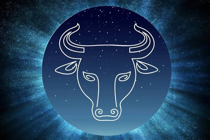 7th lessonSymbols of Rashis learnt above:1) Aries (मेष)  is horn and head of Ram.2) Taurus (वृष)  is horn and face of Bull (बैल).3) Gemini (मिथुन)  is a pair of boy and girl.4) Cancer (कर्क)  is Crab (with claws).Also draw symbols after Hindi names in copy.