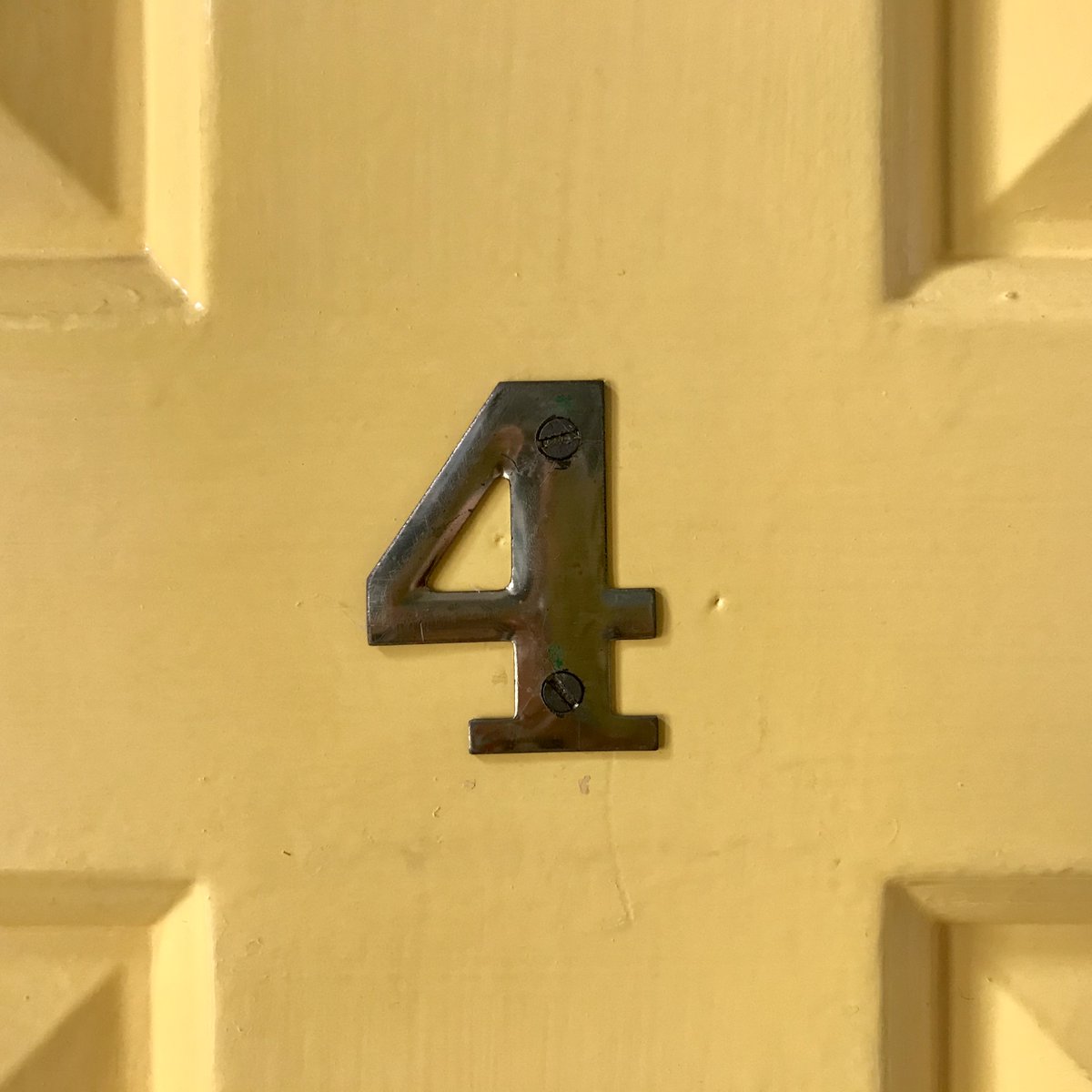 mathsweek's tweet photo. Wednesday 25 March: Who else has noticed it's a #SquareDay
5*5 = 25 🙂
We think that's a perfectly fine reason to celebrate squares! #stayhome, find squares, take pics & tweet using #SquareDay
@maths_week @mathsweekscot @AJMagicMessage @KjartanPoskitt @RTEjr @ni4kids https://t.co/bPTmHmknFK
