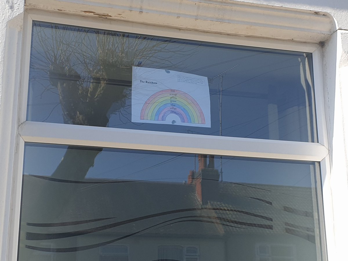 EmmaCowley10's tweet photo. @CTKPrimaryCov @CTKPTACov
19 Rainbows spotted around Coundon on our daily walk this morning 🌈
#spreadpositivitynotgerms https://t.co/D8Us7OwGZM