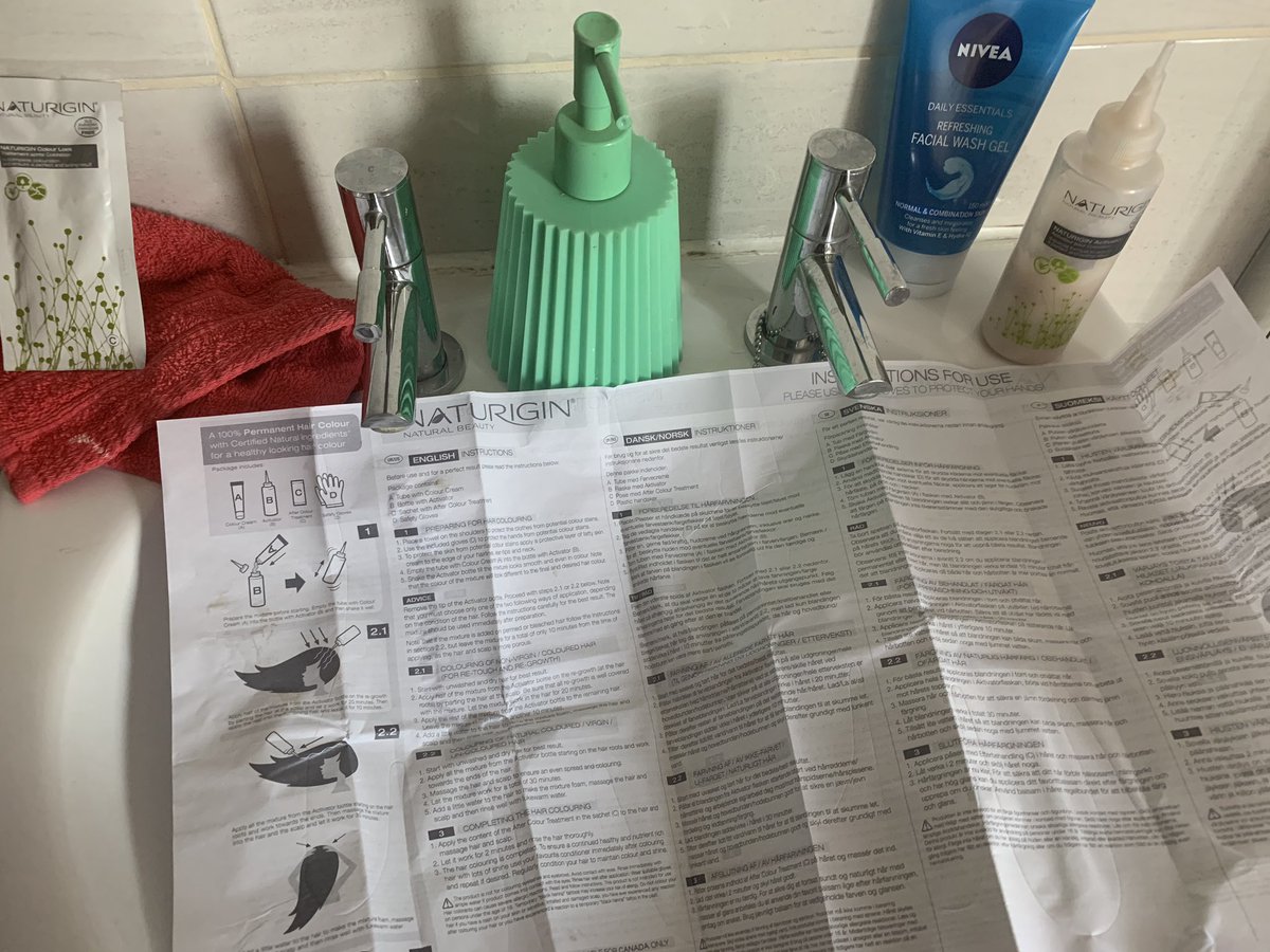 NameBridget's tweet photo. I am currently colouring my own hair. #bottle #hair #nohighlights #COVID2019 #Coronavirusireland https://t.co/DRLzmISb34