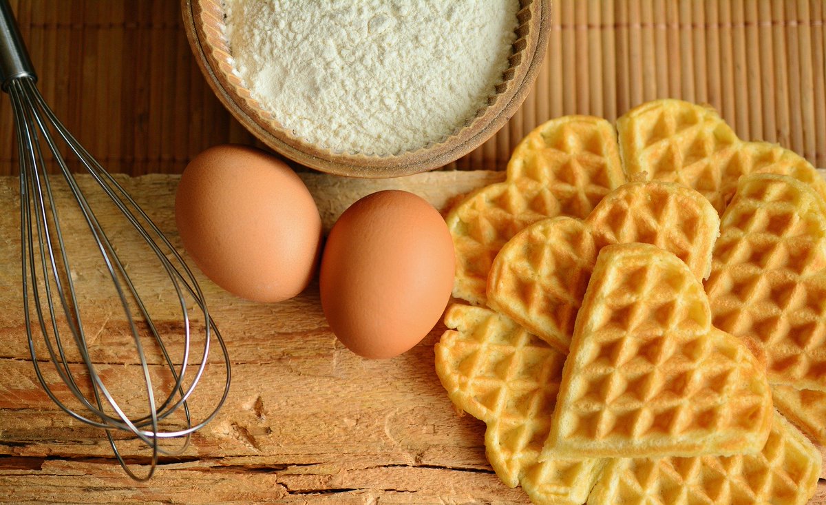 DineAtTWU's tweet photo. Rock your waffles game with this super easy waffle recipe for #NationalWaffleDay >>> https://t.co/qrqCuCvvUU https://t.co/KpfQzPZInA