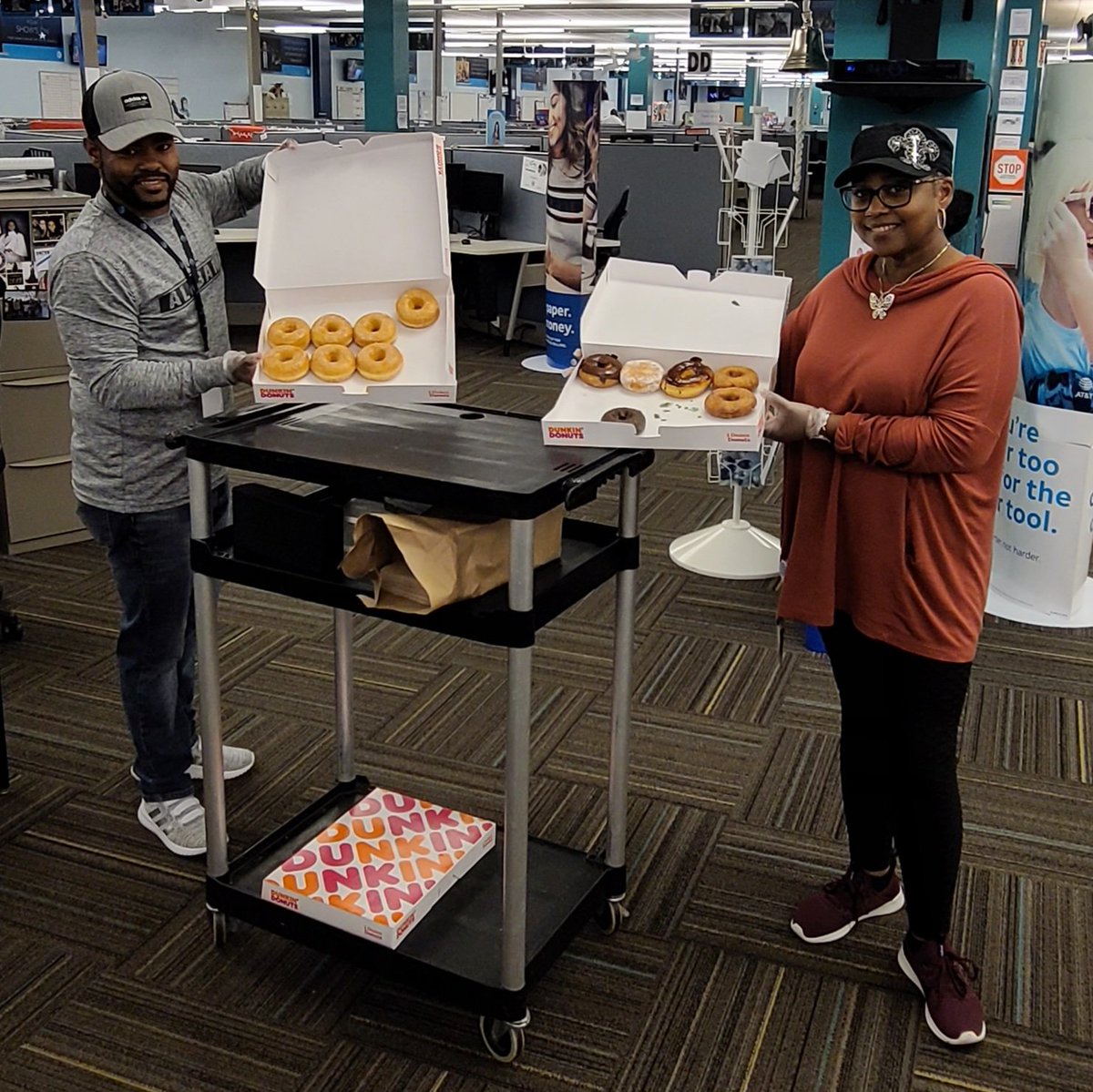 Yesterday was "Top" Hat Day and Senior Leadership came through with the Doughnuts for the WIN! #SocialDistancing <a href="/murrahnation/">Phaedra Murrah</a> <a href="/TheRealJAJones/">The Real James Jones</a> <a href="/AttRedman/">Chris Redman</a> <a href="/only1kandyland/">Kandy Fletcher</a> @C1nalex <a href="/ATTHSVRockets/">ATTHSVRockets</a> #ATTCLG