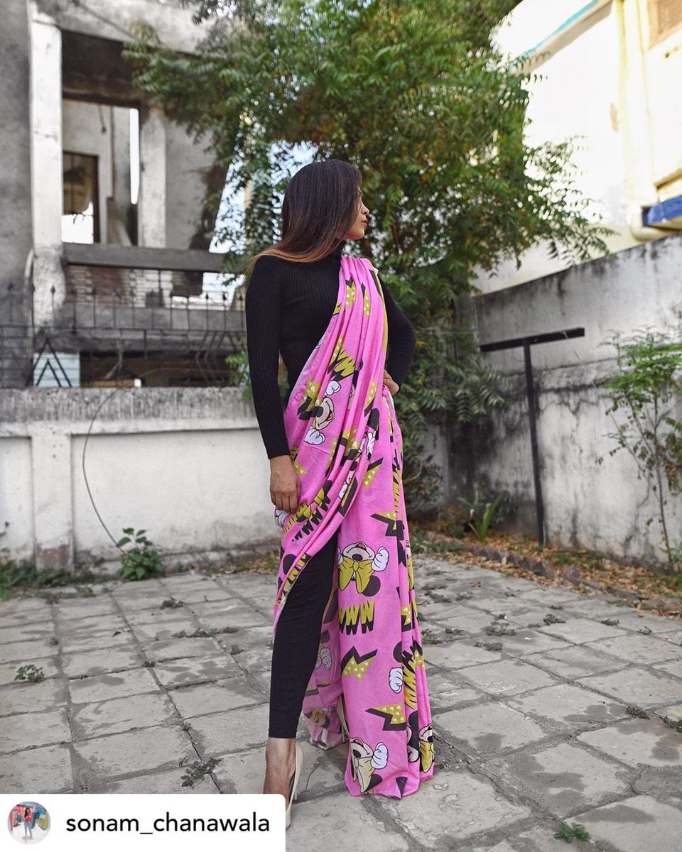 Quancious's tweet photo. @sonam_chanawala When you believe in a thing, believe in it all the way, implicitly and unquestionable.
-Walt disney
#disney #quarantine #disneysaree #disney #quancious #quancioussaree #mickeymouse #sareenotsorry #mickeymoussaree #disney #disneyprincess #indowestern https://t.co/HaaTK8vef3