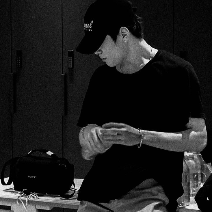 smithgrayq's tweet photo. Call me 𝕯𝖆𝖗𝖑𝖎𝖓𝖌,  Hold my hand with your strength  𝑰 𝒘𝒊𝒍𝒍 𝒕𝒂𝒌𝒆 𝒚𝒐𝒖 𝒕𝒐 𝒕𝒉𝒆 𝒉𝒂𝒑𝒑𝒊𝒆𝒔𝒕. https://t.co/4F8mScRJnP
