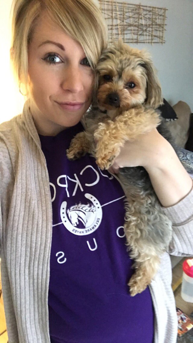 Missreed12's tweet photo. Sookie, the baby bump, and I have Lockport pride! @lockporthouse #hayeshousepride https://t.co/4f8h6u3naC