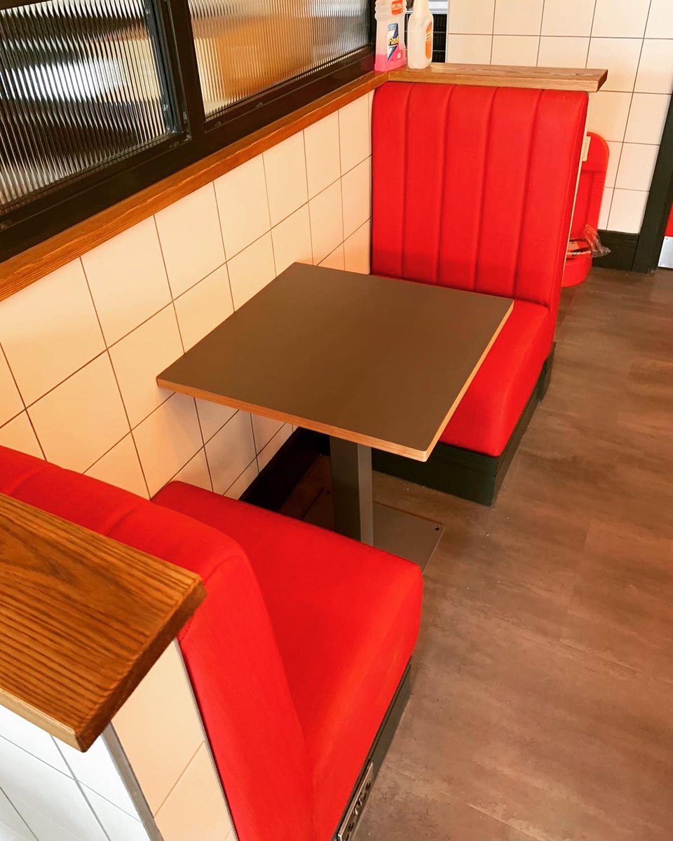 Lizzi Mullett tweet media