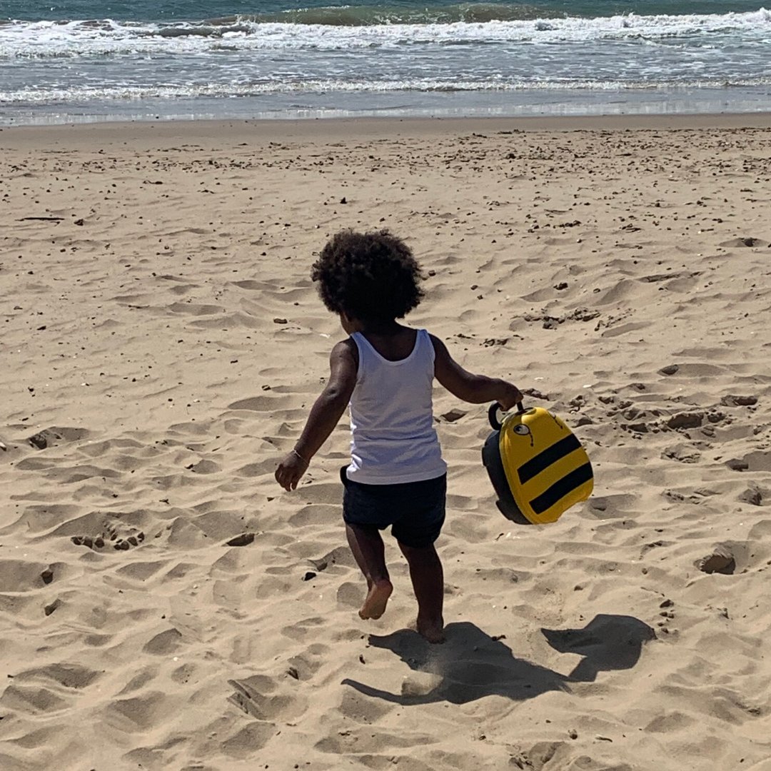 Have you ever seen a toddler who loves carrying their potty around with them? My carry handle is perfect to give your little trainer the confidence and independence when it comes to potty training. 
Perfect for in and out the home and the only potty your toddler will ever need!