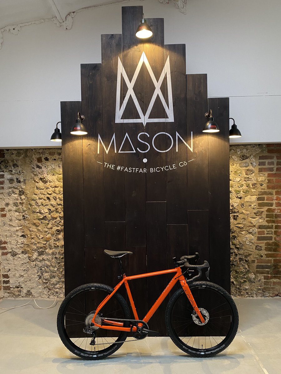MASON_Cycles's tweet photo. Mason Showbike Specials.
.
Built for the cancelled Düsseldorf show and for sale at special Show Deal pricing soon...
.
#thisisbokeh #MasonResolution #MasonDefinition
. https://t.co/534GtOoFfW