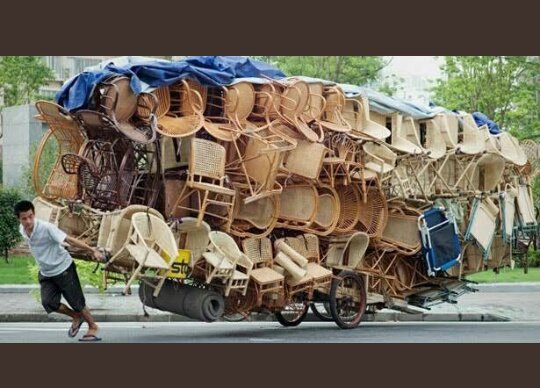 Rangers!!! Gada! Gada! Gada! Gada!
The wedding chairs for #PreshDavid's wedding just arrived
😂😂😂😂😂
#UltmateLoveNg #UltimateCouple