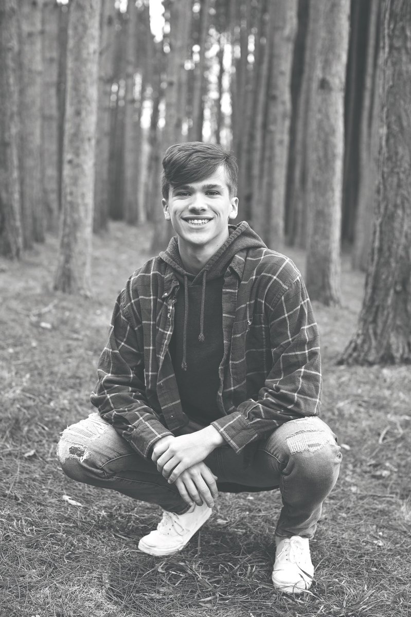 CASD_Athletics's tweet photo. Spring Sports Senior Spotlight:
Kyle Jordan, Track and Field https://t.co/Z2vPa4btTw