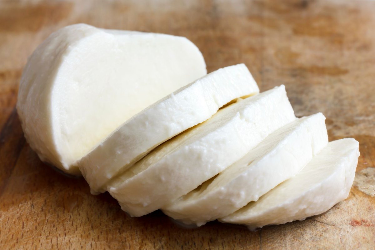 richeeses's tweet photo. Our creamery is still producing cheese during the COVID-19 pandemic. You can find many of our products at @bigyfoods, @DavesMarketRI @EastsideMarket, @clementsmarket, @GreenGrocerRi, and @MarketBasket . https://t.co/1Ieei51ub8